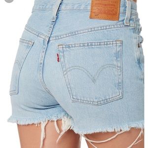 Levi’s 501 Size 30 button fly cut off shorts